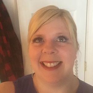 Meet your Posher, Becky